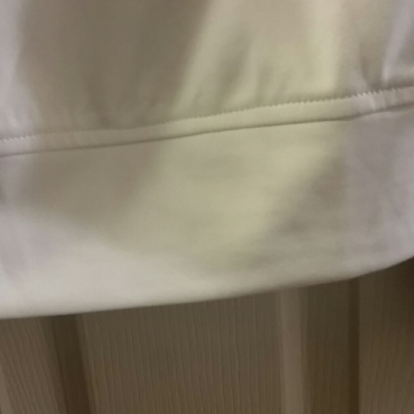 Long sleeve drop off the shoulder shirt - Picture 3 of 5